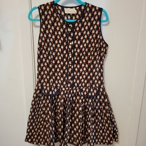 Sleeveless drop waist bird dress.